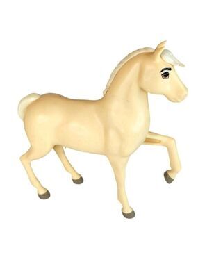 Mattel Spirit Untamed Horse Figurine Yellow HBB23 2020